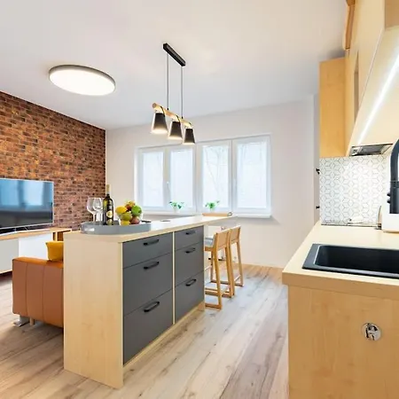 Apartamento Winter Haven: Modern Retreat In
